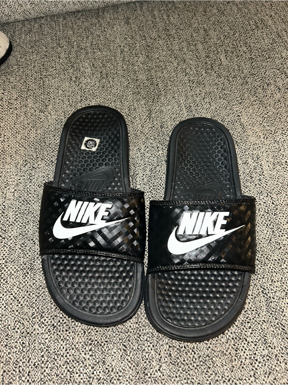 🖤✨ Nike Benassi JDI Slides Women’s Size 6 Black/White Sandals 👡